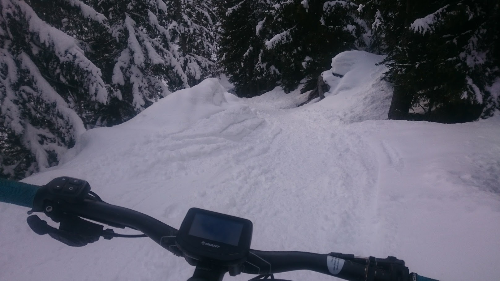 Descente neige avec vtt électrique