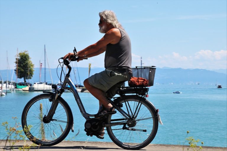 Promenade en vélo électrique