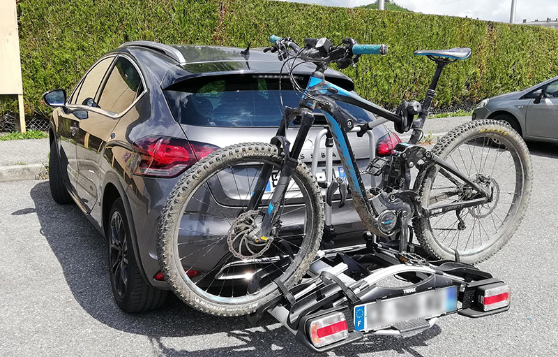 Porte vélo électrique attelage Thule, transport velo electrique hayon