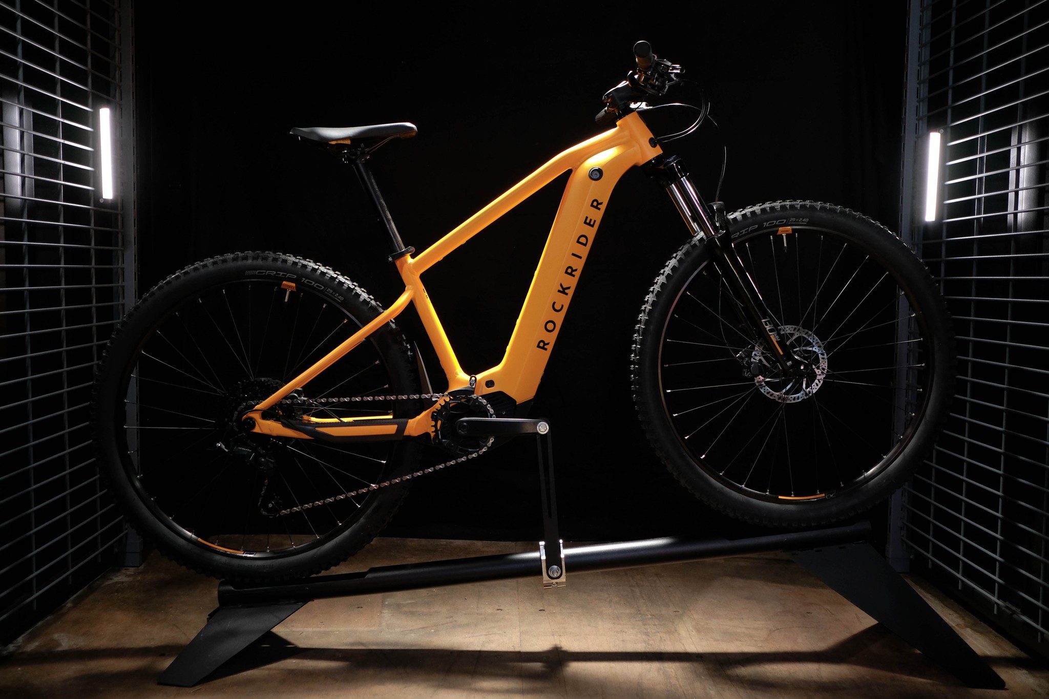 VTT électrique Rockrider E-XPL : le premier VTTAE tout-suspendu